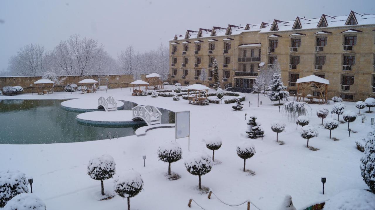 Gabala Yeddi Gozel Hotel Extérieur photo