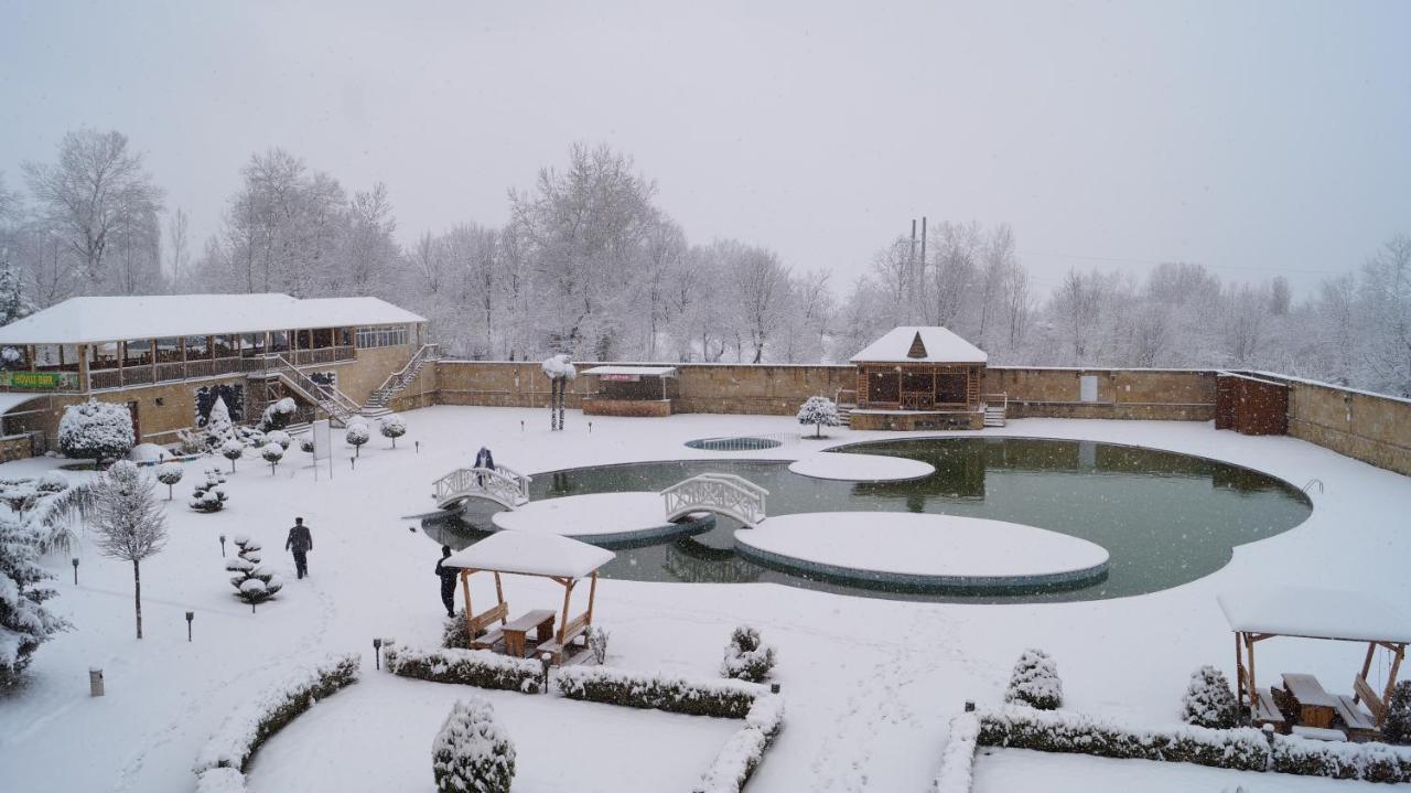 Gabala Yeddi Gozel Hotel Extérieur photo